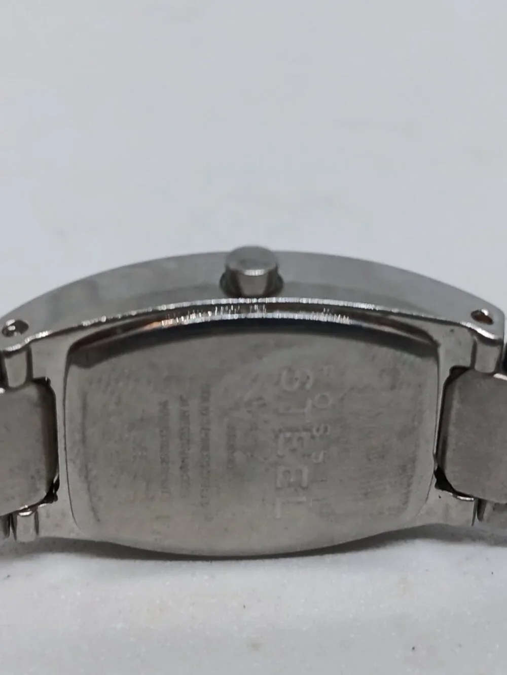 VINTAGE 2000s Fossil FS-2735 Women's 20 x 29mm Stainless Steel Tonneau Watch